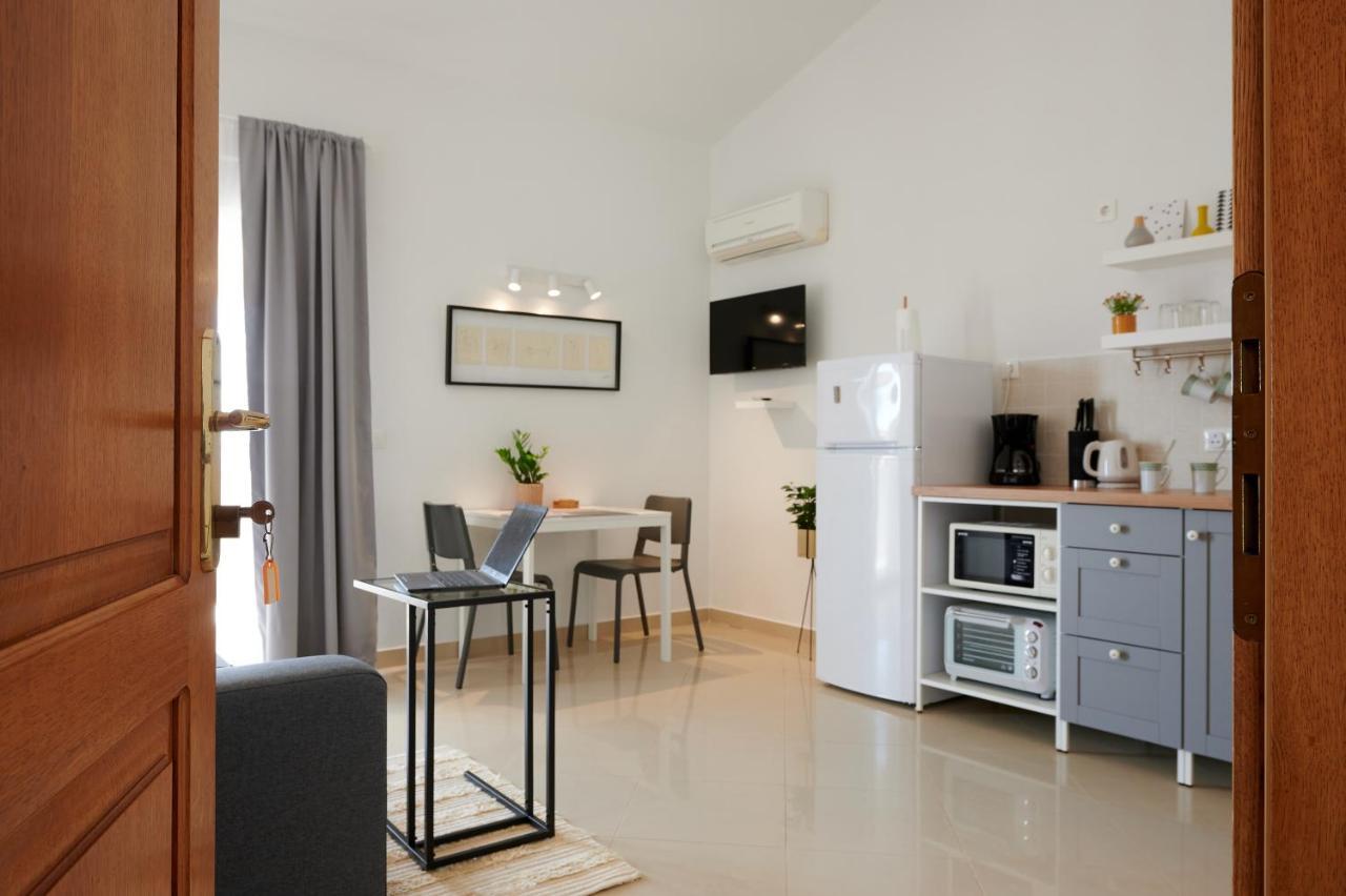 T&T Sea View Apartments Traù Esterno foto