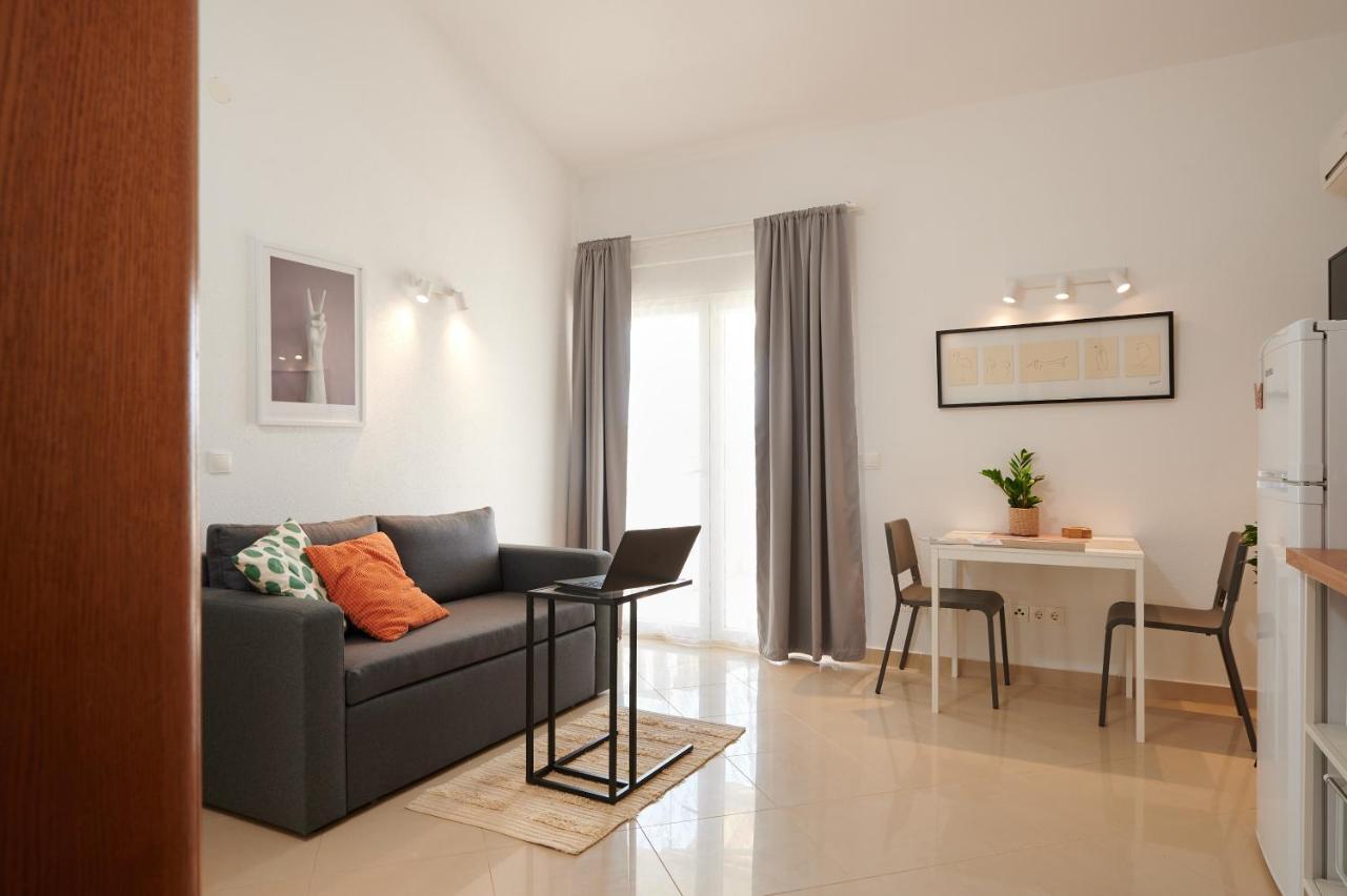 T&T Sea View Apartments Traù Esterno foto