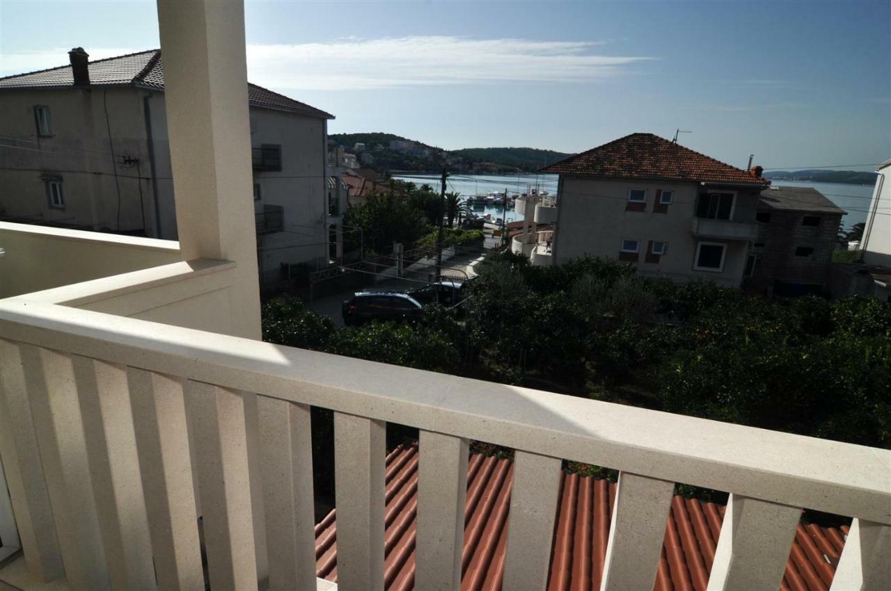 T&T Sea View Apartments Traù Esterno foto